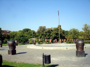 Monumentul_parintilor_fondatori_ai_Uniunii_Europene