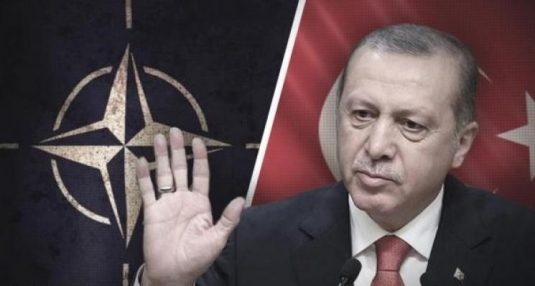                                  Turxit   Războiul dintre […]