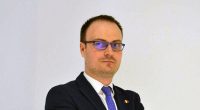                 Un candidat care moare cu ei de gât Candidatura lui Alexandru Cumpănașu […]